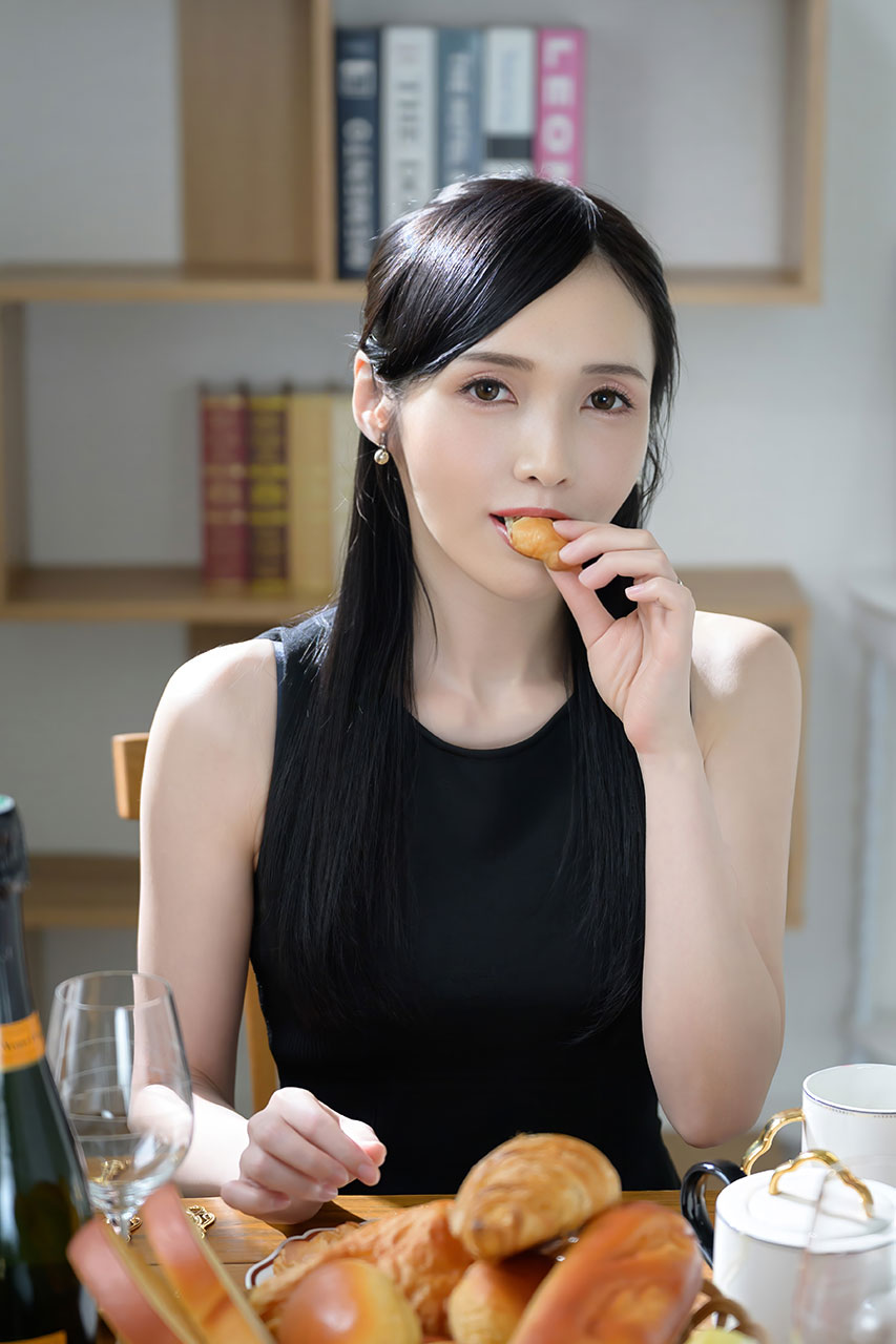 歩沙耶のプロフィール一般写真